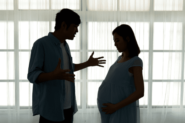 How to Move Forward From a Breakup While Pregnant