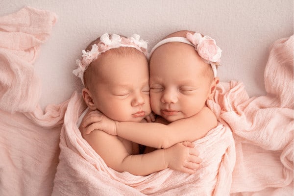 235+ *Cute* Twin Girl Names You’ll Totally Want to Steal